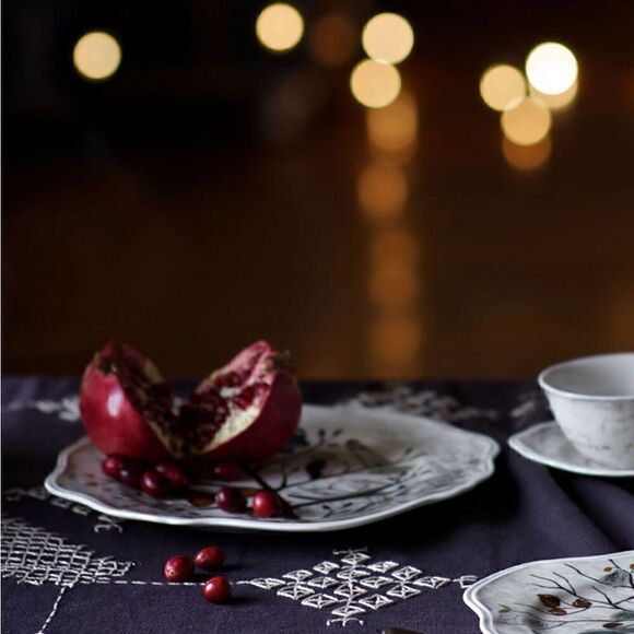 Rebecca Rebouche Curious Deciduous flutter & flounce dinner plate. - Picture 2 of 4